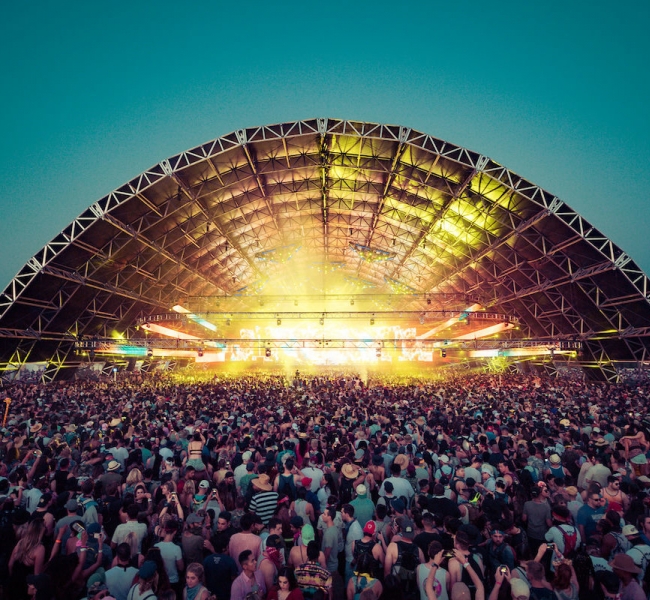 На волне с миром: Смотрите запись онлайн-трансляции крутейшего фестиваля Coachella