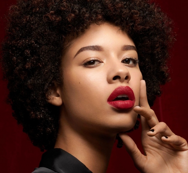 Осенний бархат: YSL BEAUTY представили бессмертные оттенки помад
