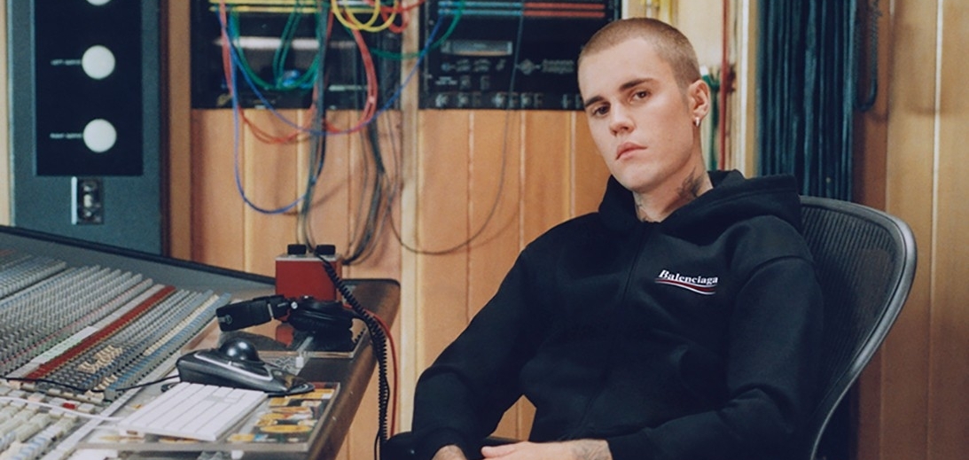 Джастин Бибер в своей студии - новый кампейн Balenciaga Fall/Winter 2022