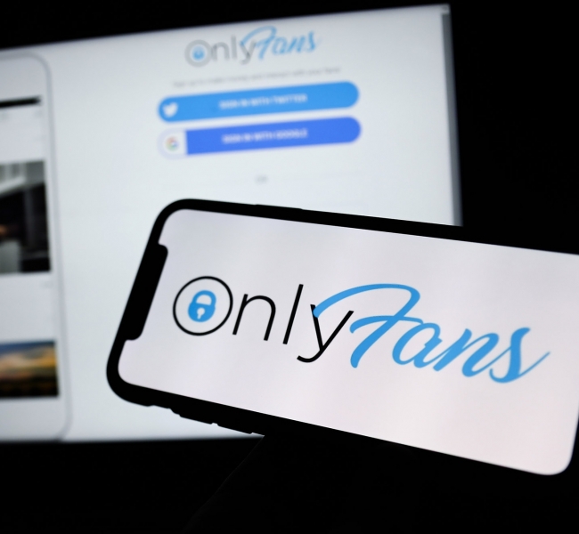 ONLYFANS возвращают сексуальный контент по просьбе юзеров