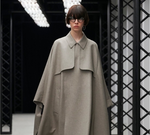 Японский бренд HYKE совместно с adidas провели онлайн-показ в рамках Tokyo Fashion Week