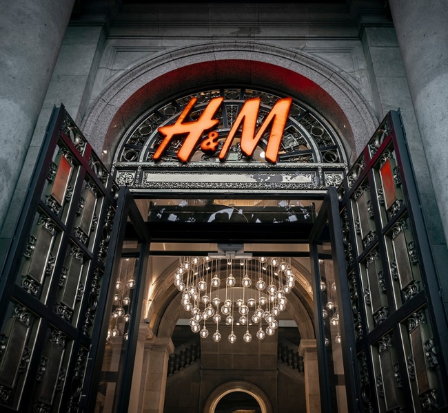 H&M попробует сдавать одежду в аренду. Вот, что об этом думают аналитики