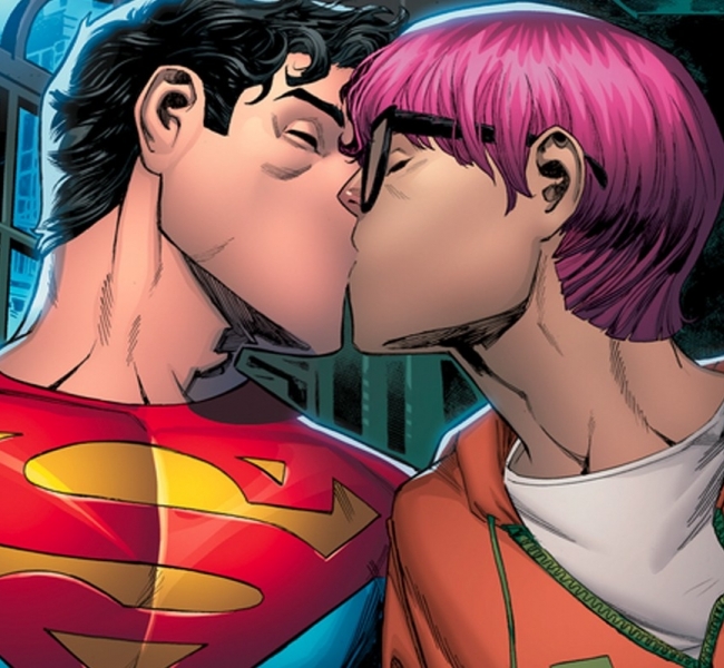 В честь дня «Каминг аута» DC Comics сделали Джона Кента бисексуалом