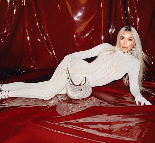 Kim Kardashian в новій кампанії Marc Jacobs Resort 2023