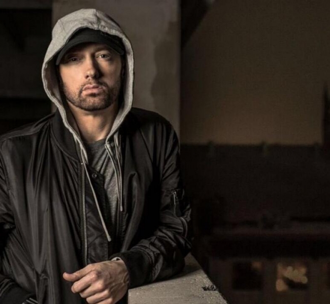 Eminem сказал "F*ck you!" сторонникам Трампа