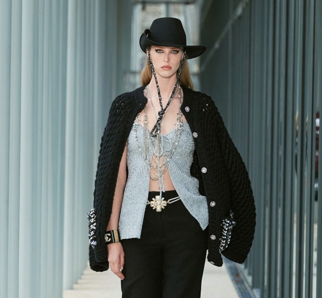 Chanel представили коллекцию Métiers d’Art в Париже