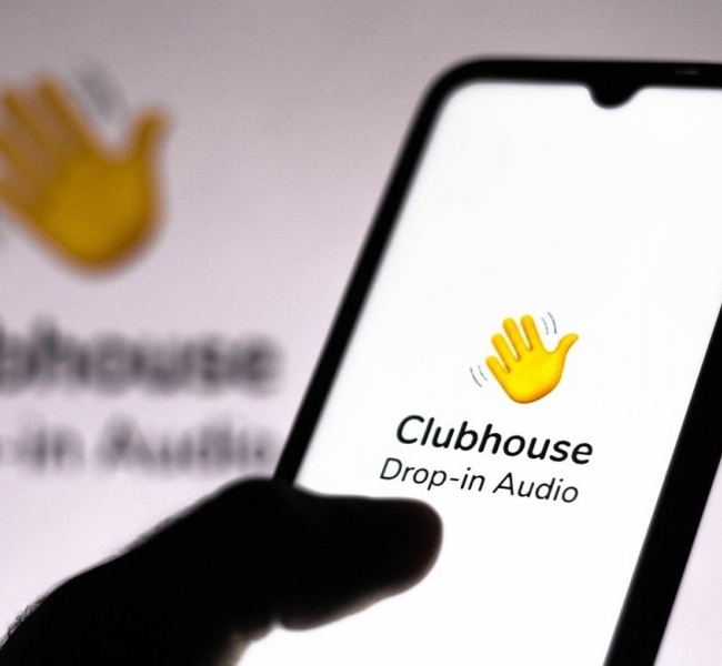 В чём хайп? Почему эксклюзивный Clubhouse — соцсеть будущего