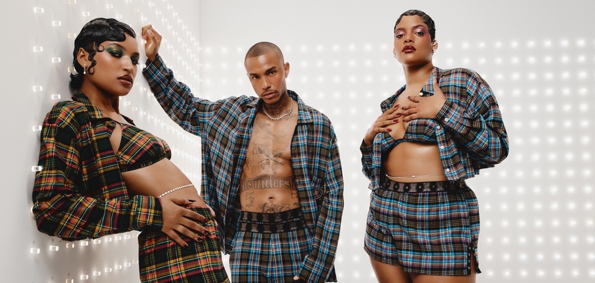 Рианна представляет праздничную коллекцию Savage X Fenty