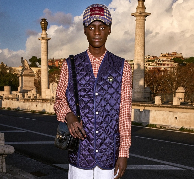 Gucci ностальгируют по минувшим десятилетиям в эклектичном лукбуке Pre-Fall 2020