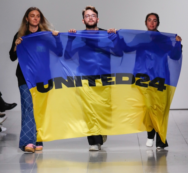 Українські бренди KSENIASCHNAIDER, PASKAL та FROLOV представили свої колекції на London Fashion Week