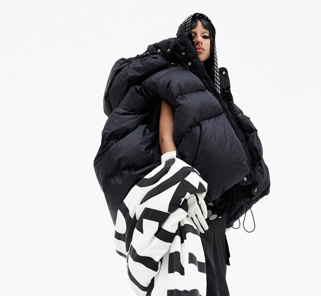 Marc Jacobs FW22 - идеальная мрачная сказка