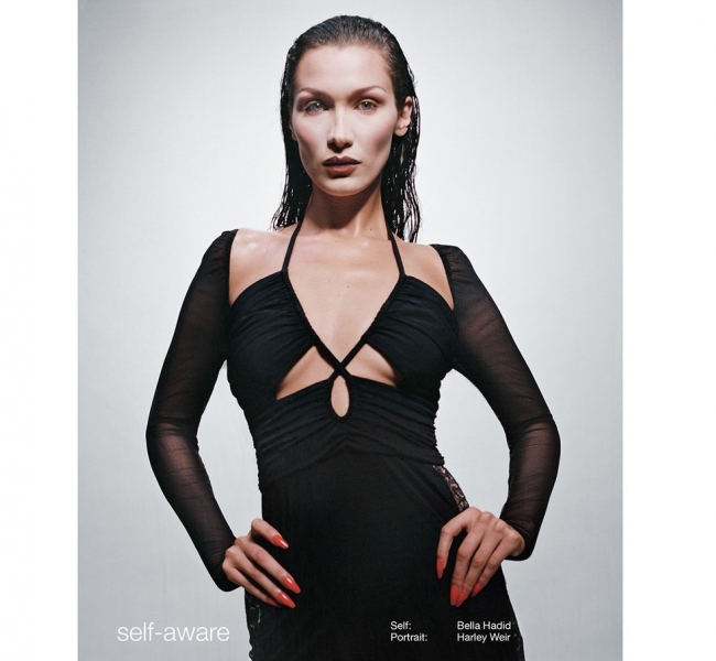 Белла Хадид показала грани своей личности в кампейне Self-Portrait