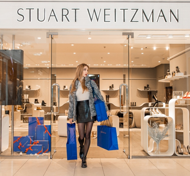 Must have твоего гардероба: брендовый бутик Stuart Weitzman предлагает скидки на коллекции Осень/Зима