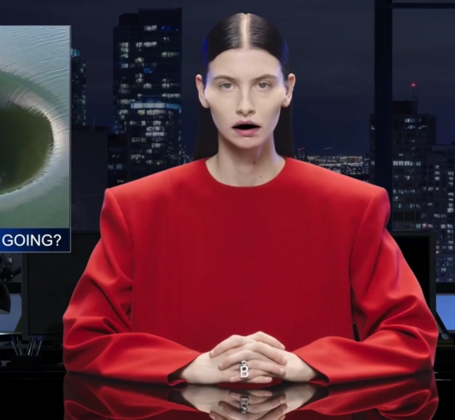 Телевизионный выпуск стильных новостей: Balenciaga представили неожиданный кампейн