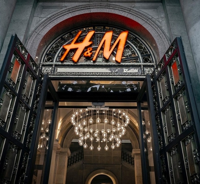 H&M увольняет более 1000 сотрудников в Испании
