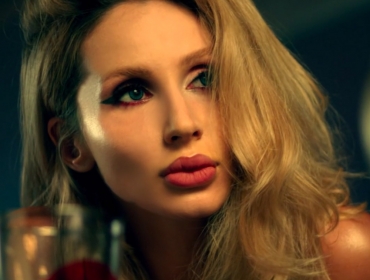 LOBODA обратилась в пантеру в новом видео "Парень"