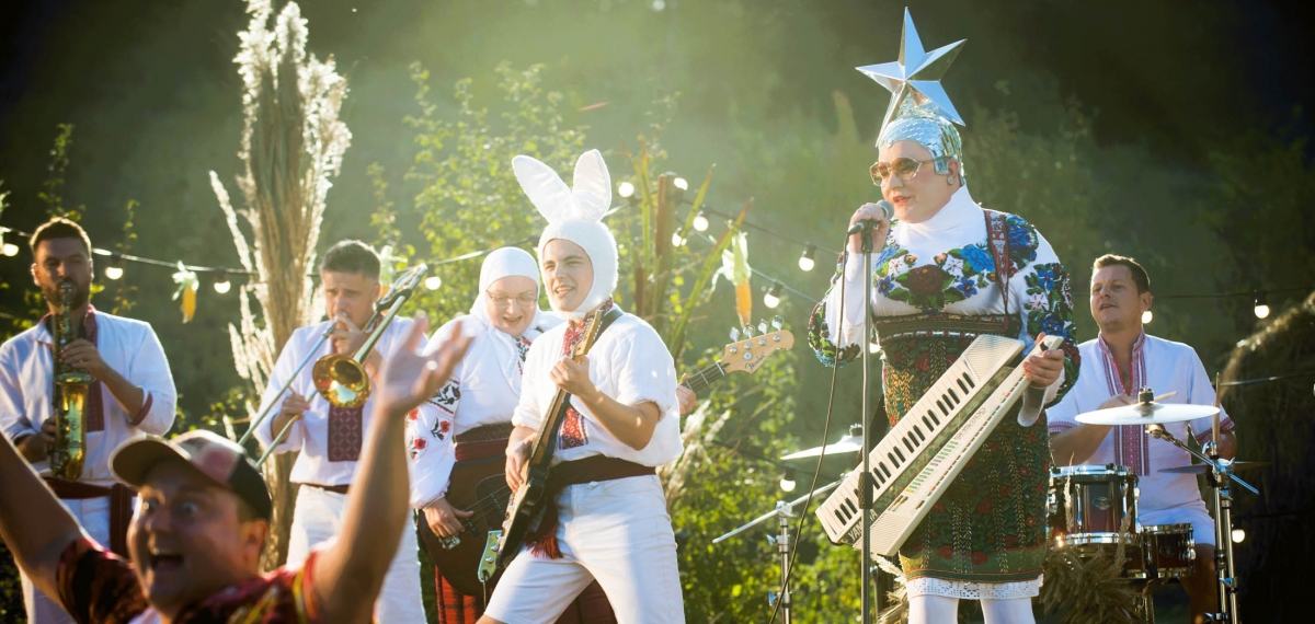 «Є пропозиція», від якої неможливо відмовитись: VERKA SERDUCHKA представила відео на першу за 20 років українськомовну пісню