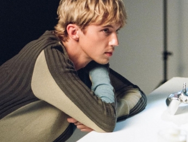 Troye Sivan оголошує про запуск бренду стилю життя «Tsu Lange Yor»