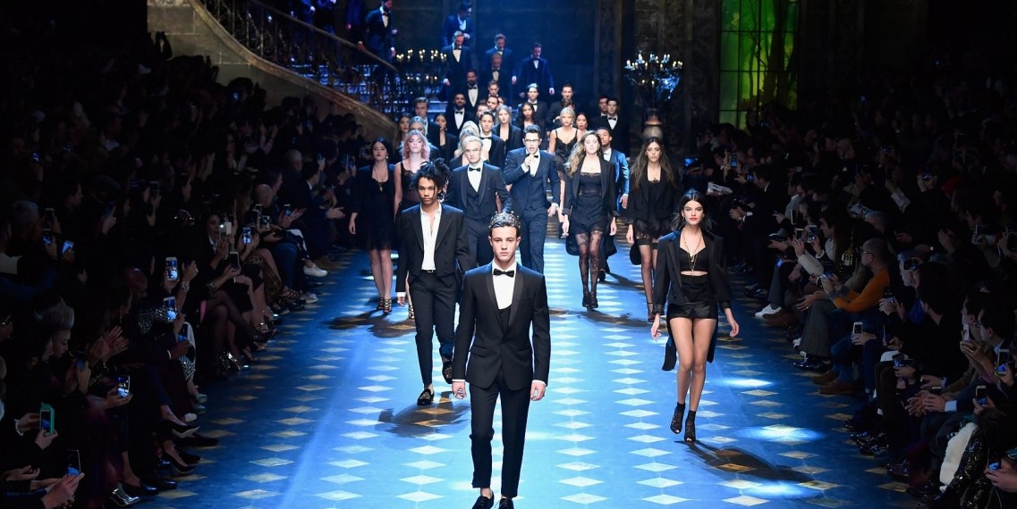 Показ новой мужской коллекции Dolce & Gabbana осень-зима 2017