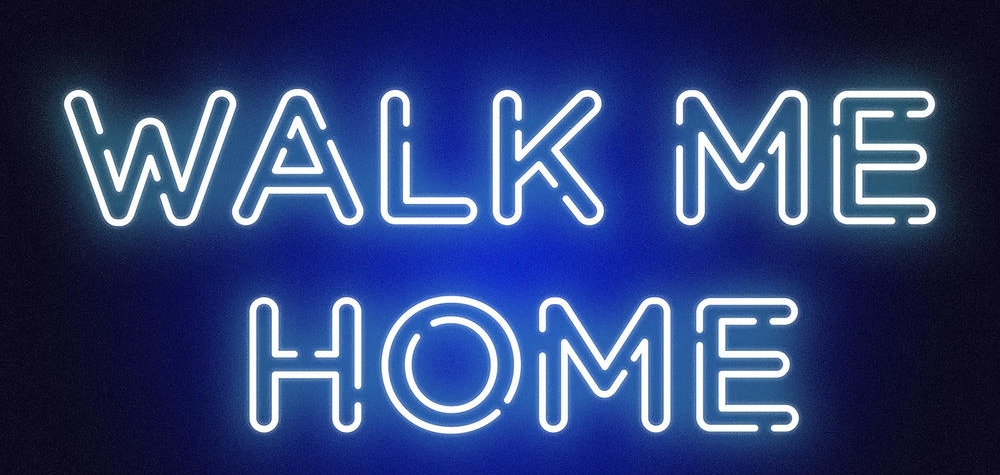 Певица Pink танцует с тенями по пути домой в новом видео Walk Me Home