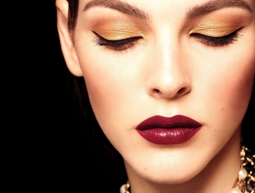 Chanel Beauty черпает вдохновение из культового символа Дома — золотой цепочки