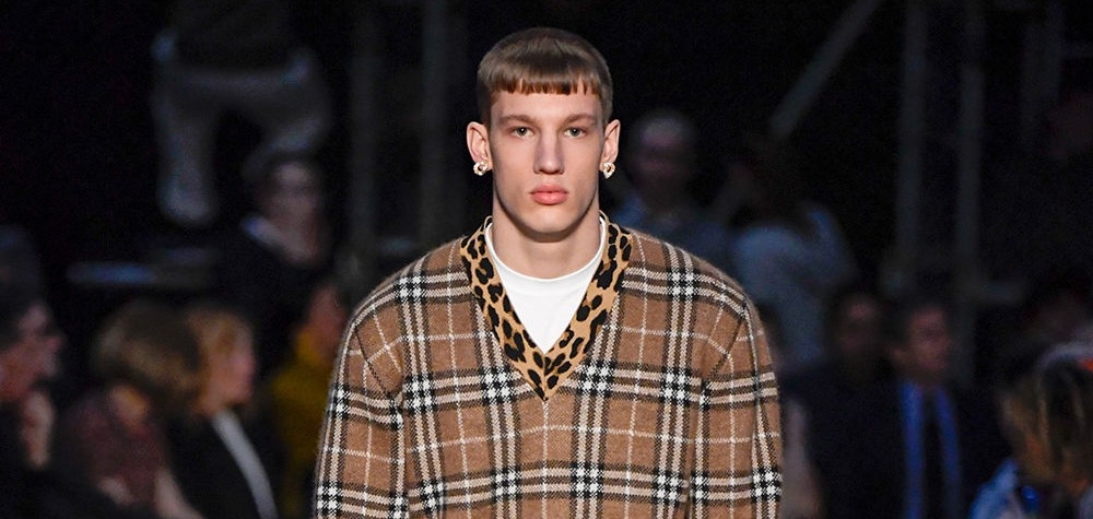 От бунтарства до роскоши: Burberry представили современную Британию на показе новой коллекции
