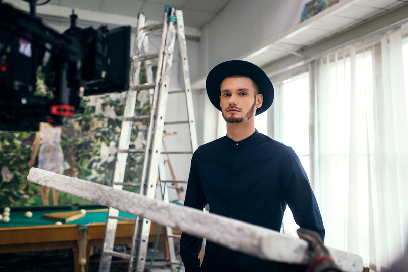 Alex Zakharchuk снял в новом клипе 