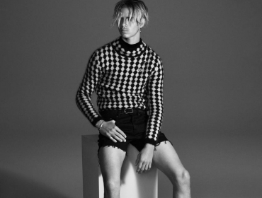 Чужие дети растут быстро: Ромео Бекхем — герой нового кампейна Saint Laurent