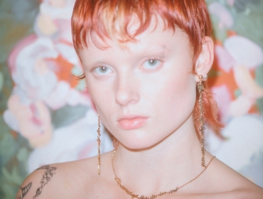 Вдохновленный посланием поэта: JW Anderson отдает дань уважения Оскару Уайльду