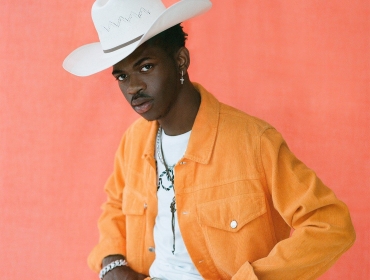 Трек «Old Town Road» от Lil Nas X стал самым продаваемым бриллиантовым синглом всех времен