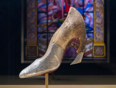 Культовая красная подошва: Взгляд изнутри на красивейшую выставку Christian Louboutin