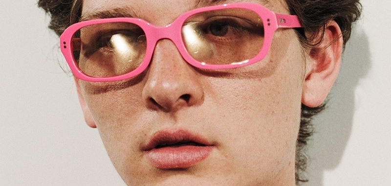 Plays With Colour: Коллекция солнцезащитных очков Supreme Spring 2021