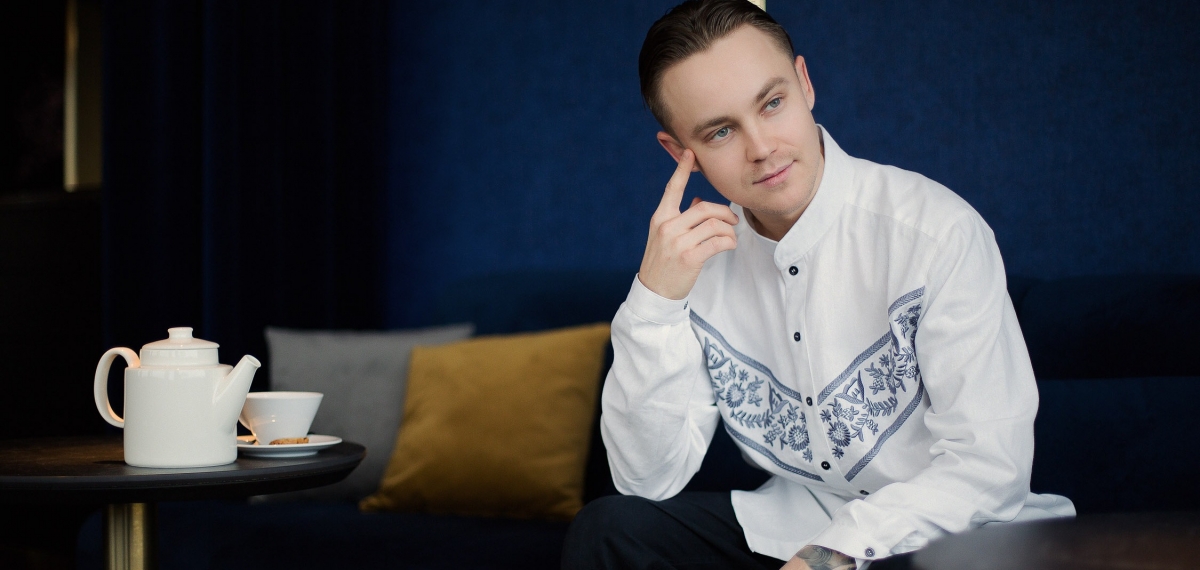 25 поводов быть собой: Артем Пивоваров в спецпроекте OREST X 2KOLYORY