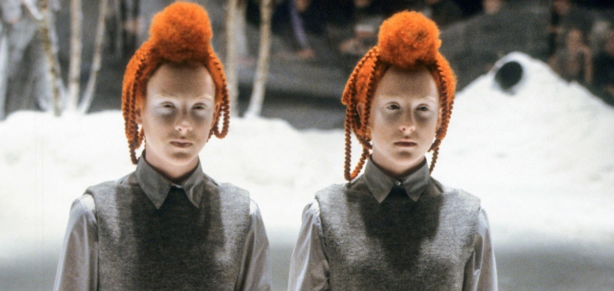 Взгляд в прошлое: Самая сказочная коллекция Alexander McQueen 1999 года