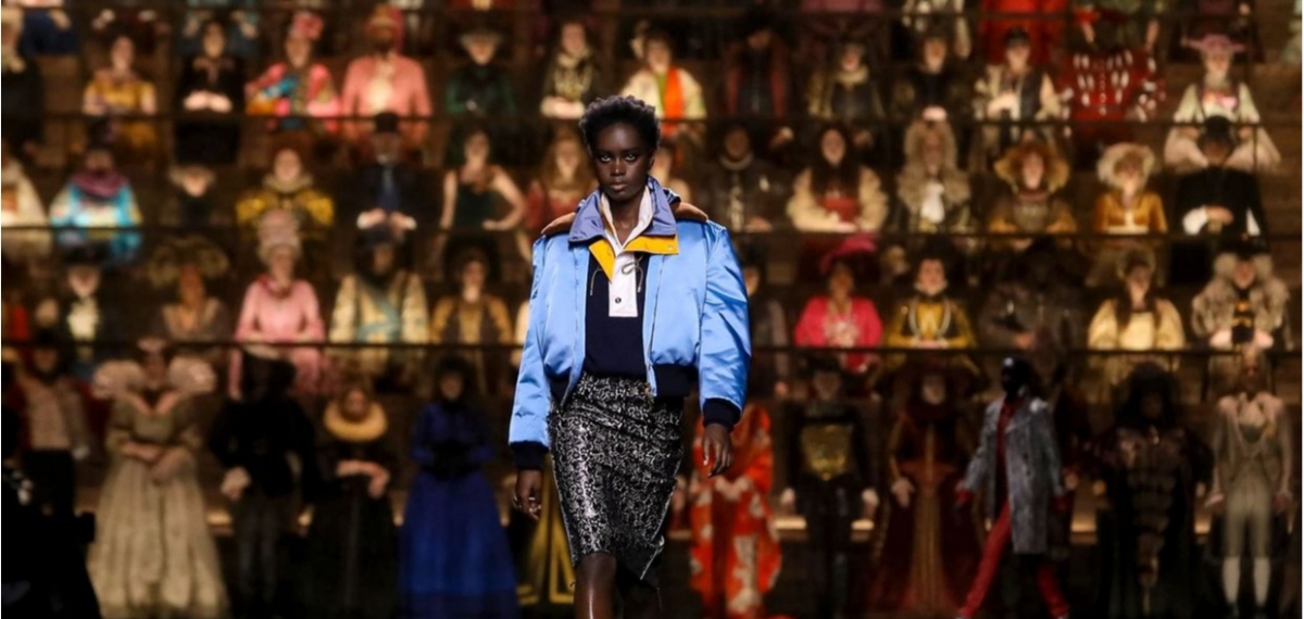 Louis Vuitton провел показ FW20 в закрытом из-за коронавируса Лувре