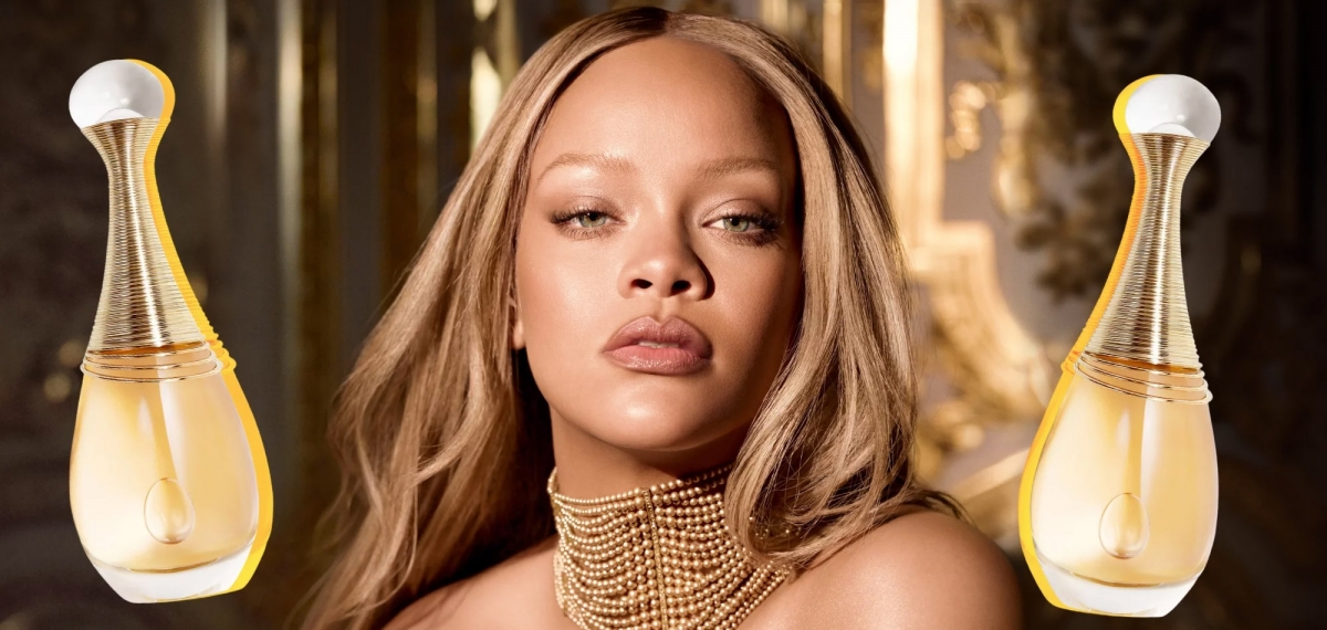 Rihanna стала обличчям класичної лінії парфумів J’adore від Dior