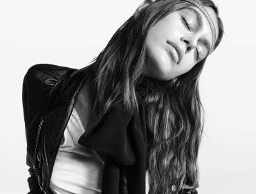 Молодые и дерзкие: Saint Laurent Denim представили «рок-н-ролльный» кампейн