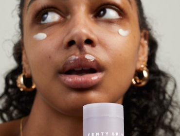 Новий крем-крапля від FENTY SKIN — це ваше рішення для тих темних кіл під очима