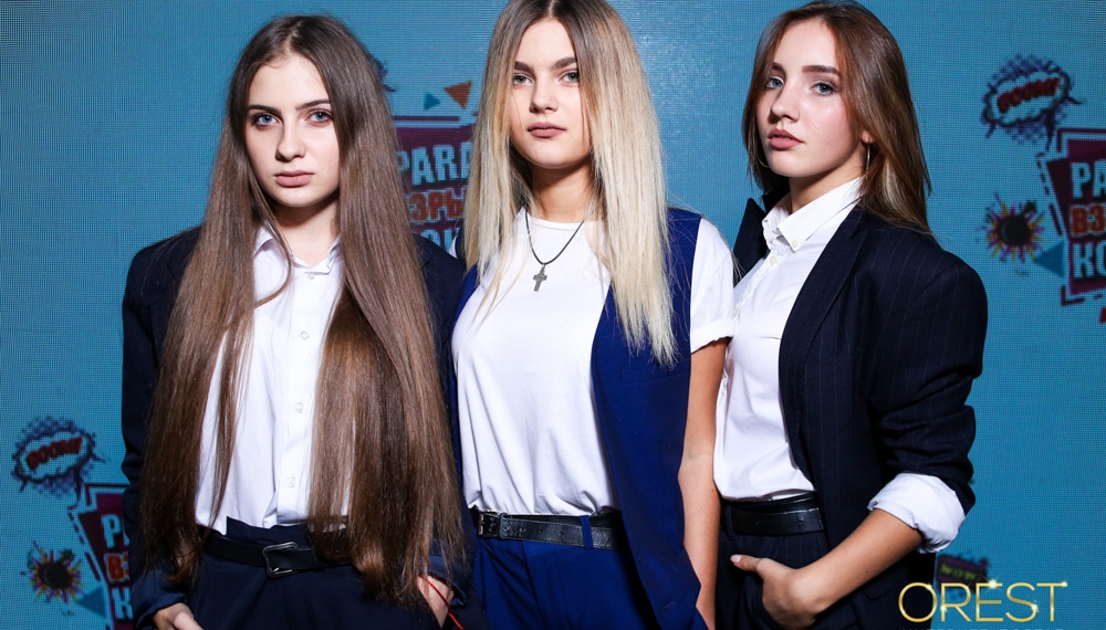 PARADIZ ПРЕДСТАВИЛ 