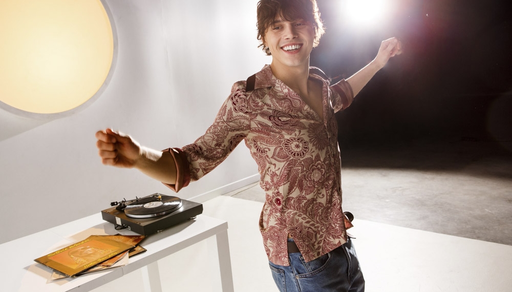 ALEKSEEV представил клип на англоязычный сингл 