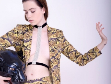 Монстры женщин в новой коллекции NAVRO SS19