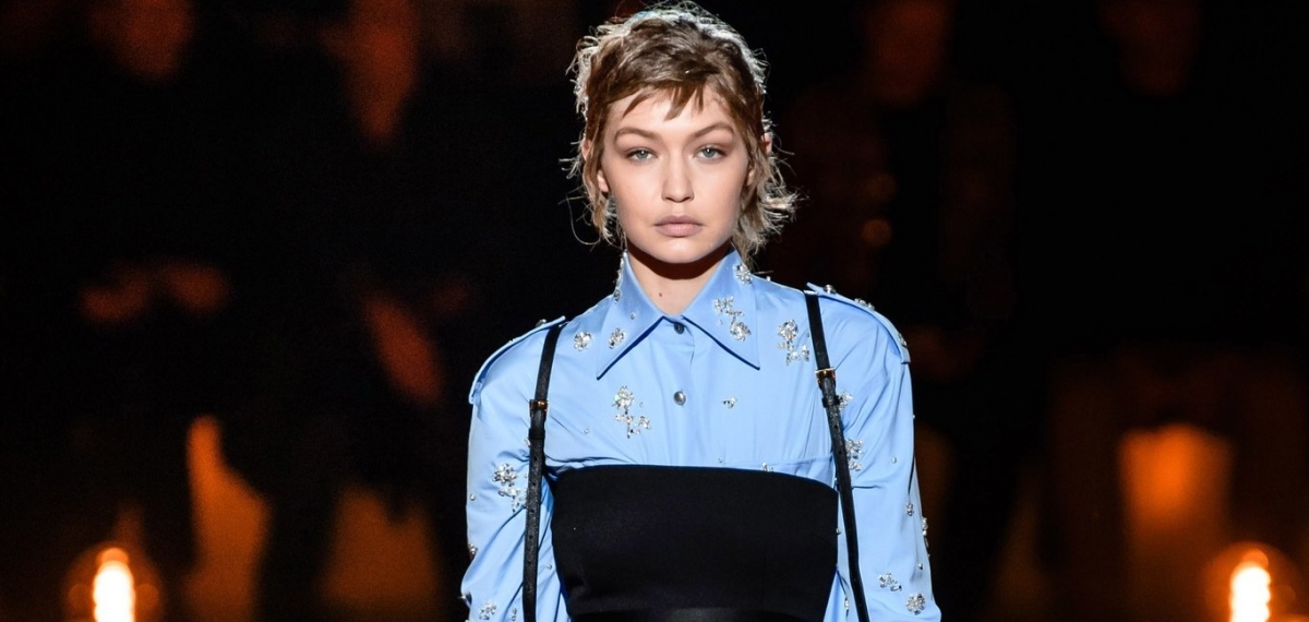 Prada выпустили монстра, который ищет любовь: Показ Fall 2019 Menswear