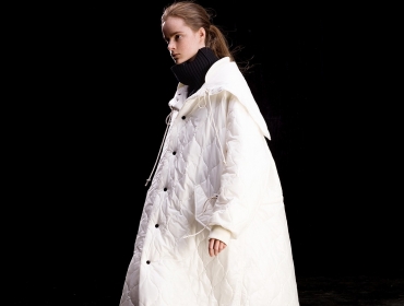 Осень, которую мы заслужили: Yohji Yamamoto представляет суперстильную коллекцию FW19