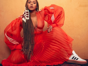 Спортивный Glam: Шикарная Бейонсе стала лицом коллаборации adidas и собственной линии IVY PARK