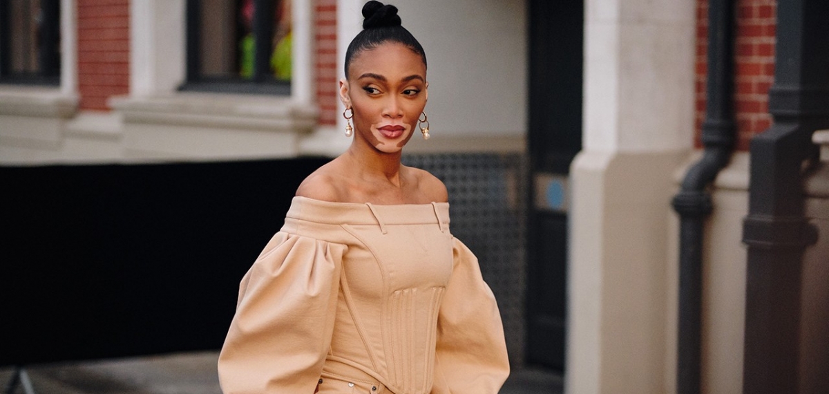 Супер-тренды и вечная классика: Street style гостей на London Fashion Week FW20