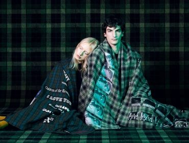 Raf Simons запускает собственную онлайн-платформу History Of My World