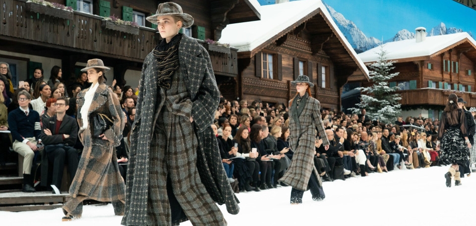 Слёзы и последние аплодисменты для Карла Лагерфельда на показе Chanel