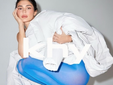 Kylie Jenner представляє зимовий дроп KHY PREPS