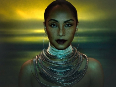 Sade вернулась с лирической балладой "Flower of the Universe"