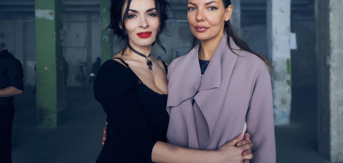 Алина Дианова и Надежда Мейхер сняли чувственное видео «Une Femme»